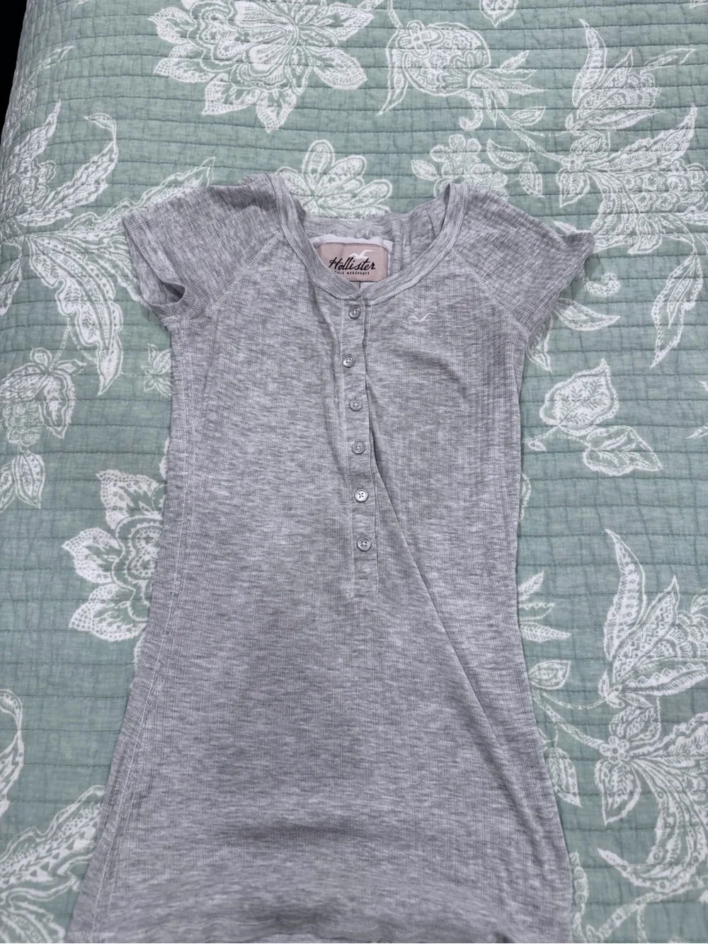 Hollister Light Grey Short Sleeve Henley Tee